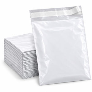 White self-seal mailing bags 10 by 14 inches pack of 100